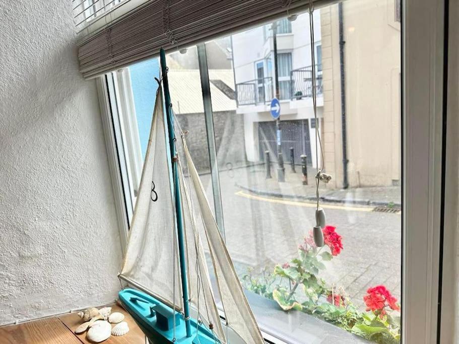Ship Cottage Tenby Beach 50M Kültér fotó